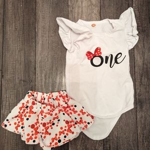 Minnie mouse outfit